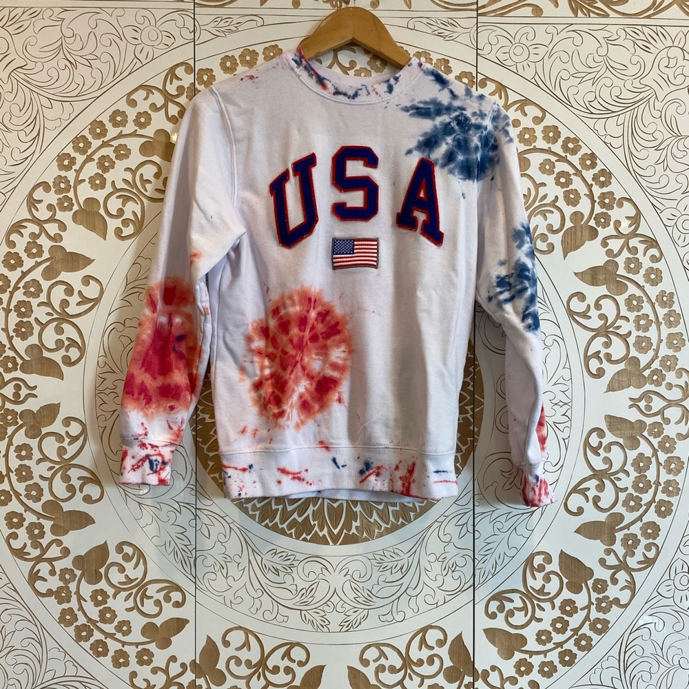 Blue red Tie Dye USA Crew sweatshirt size Small